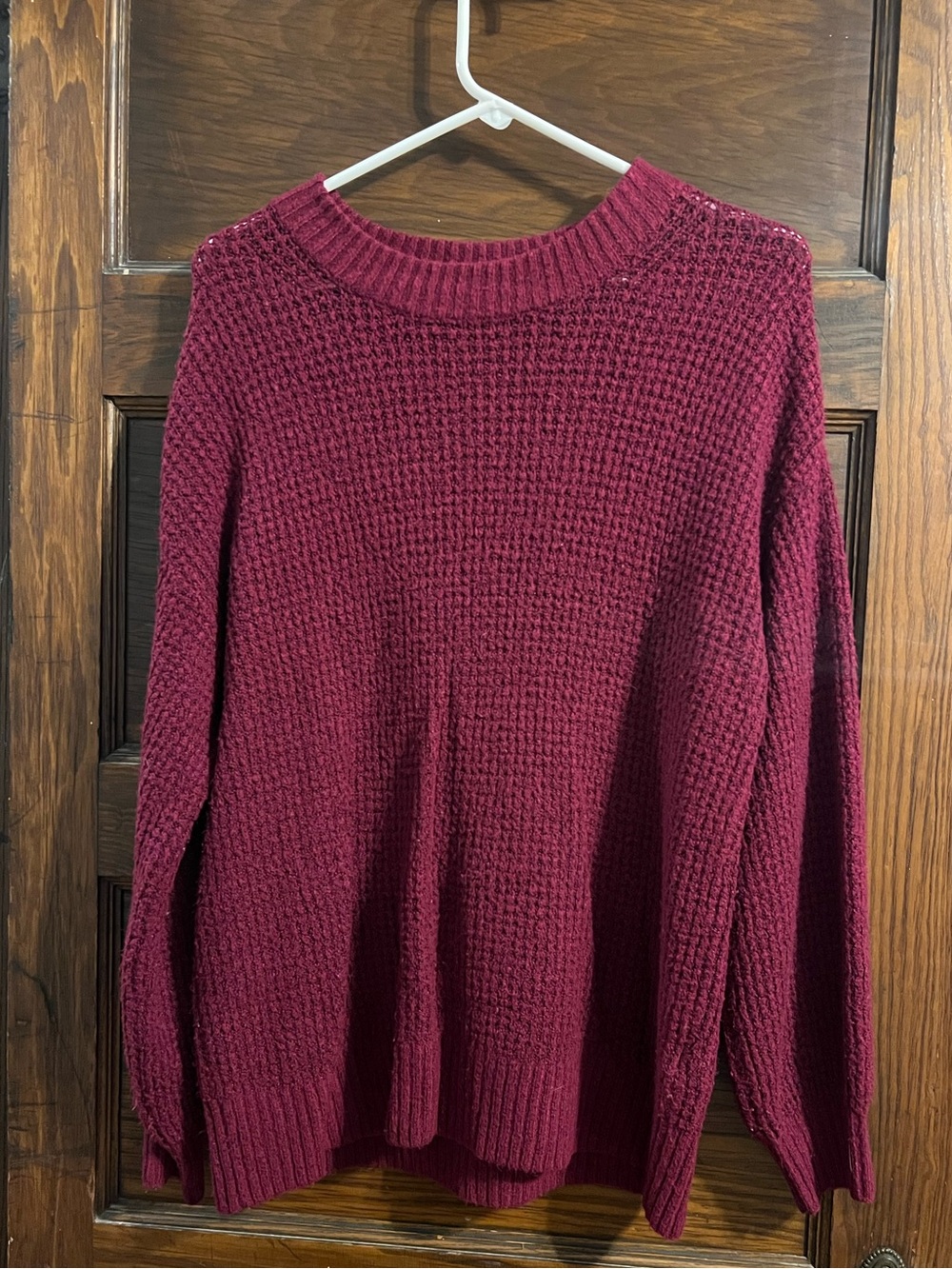 Women’s Crewneck Knit Sweater - Burgundy